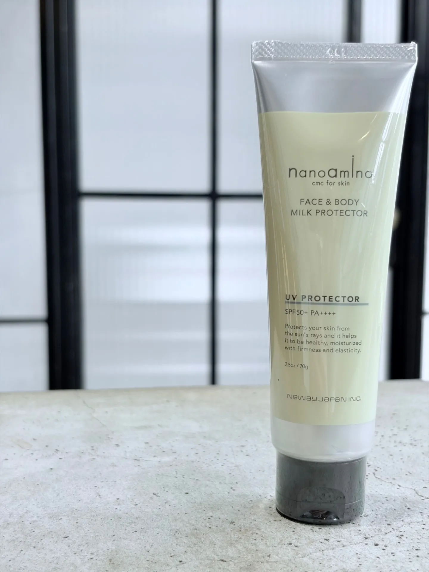 UV MILK PROTECTOR SERUM
